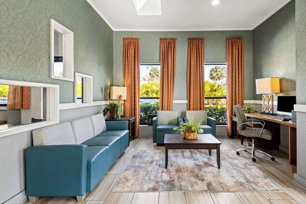 Фото Quality Inn near Blue Spring