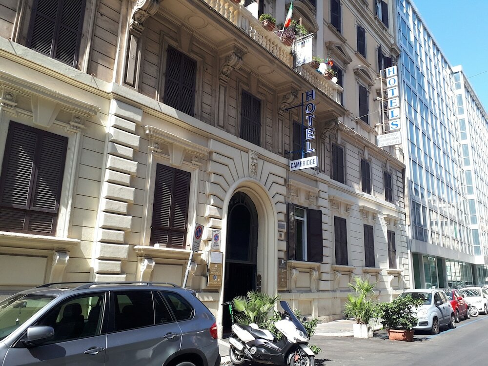 Фото Hotel Cambridge