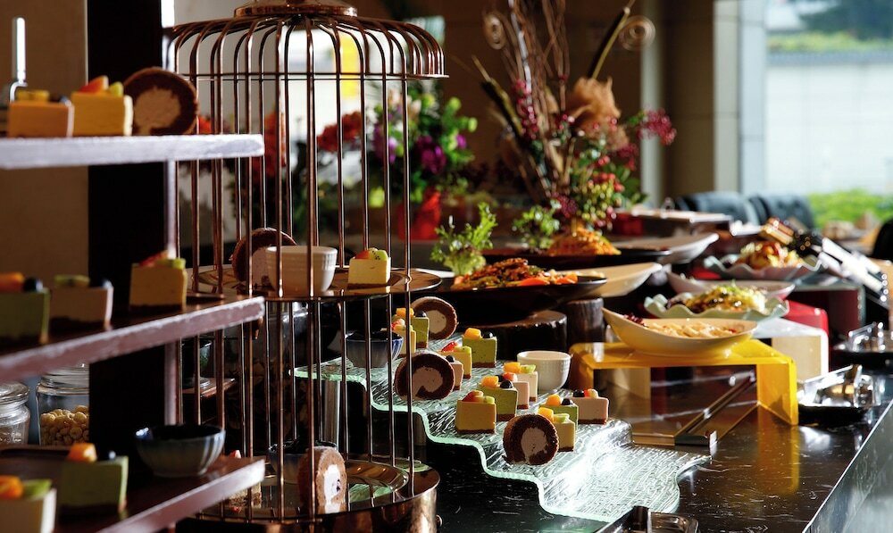 Фото Grand Noble Hotel