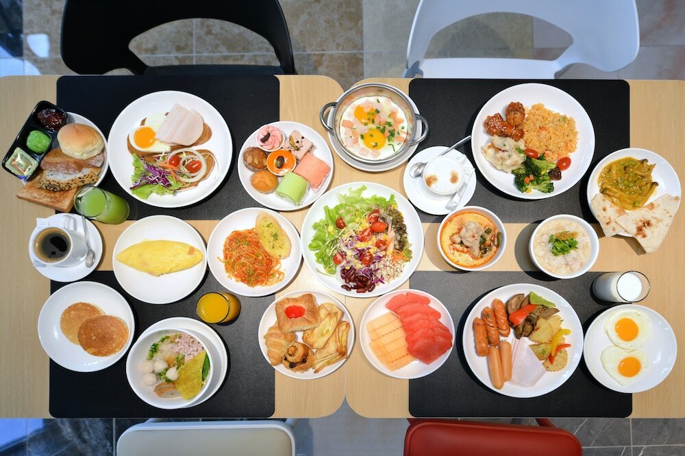 Фото The Grass Serviced Suites