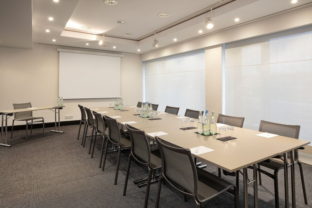 Фото Holiday Inn Munich - Leuchtenbergring, an Ihg Hotel