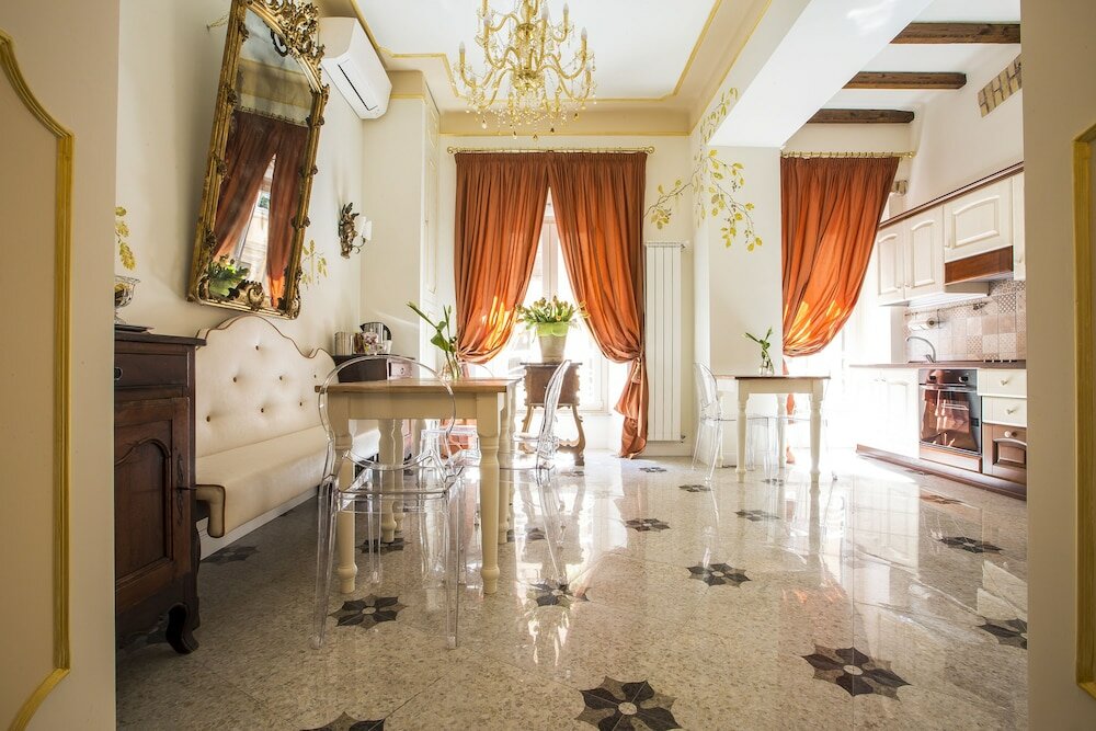Фото Trastevere Royal Suite
