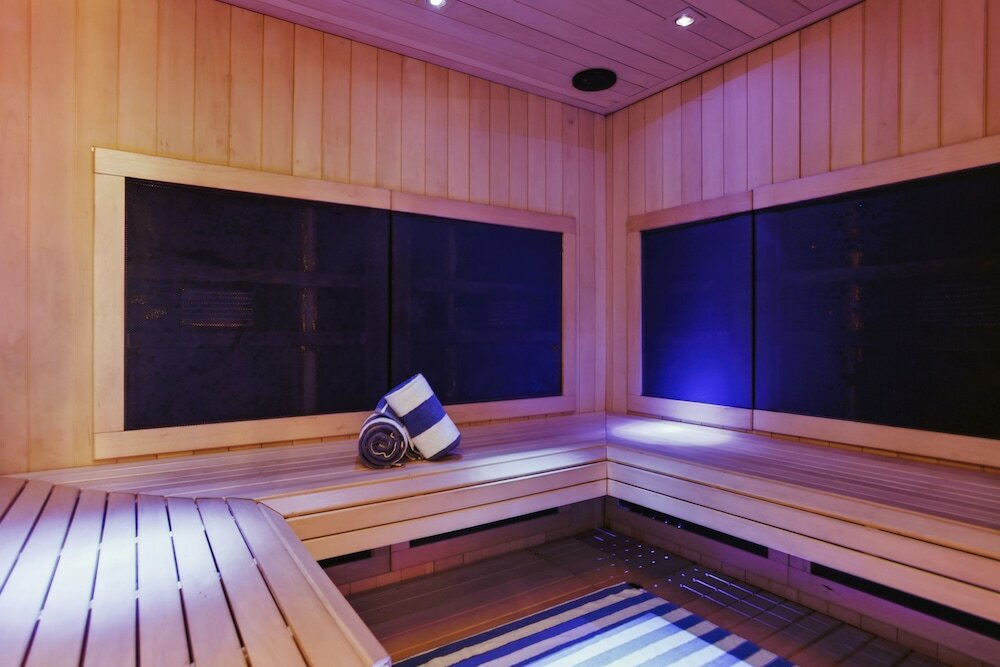 Фото Deep Blue Hotel & Hot Springs