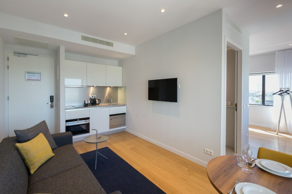 Фото Premier Suites Plus Rotterdam