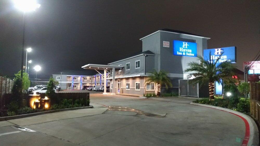 Фото Haven Inn & Suites Downtown Houston