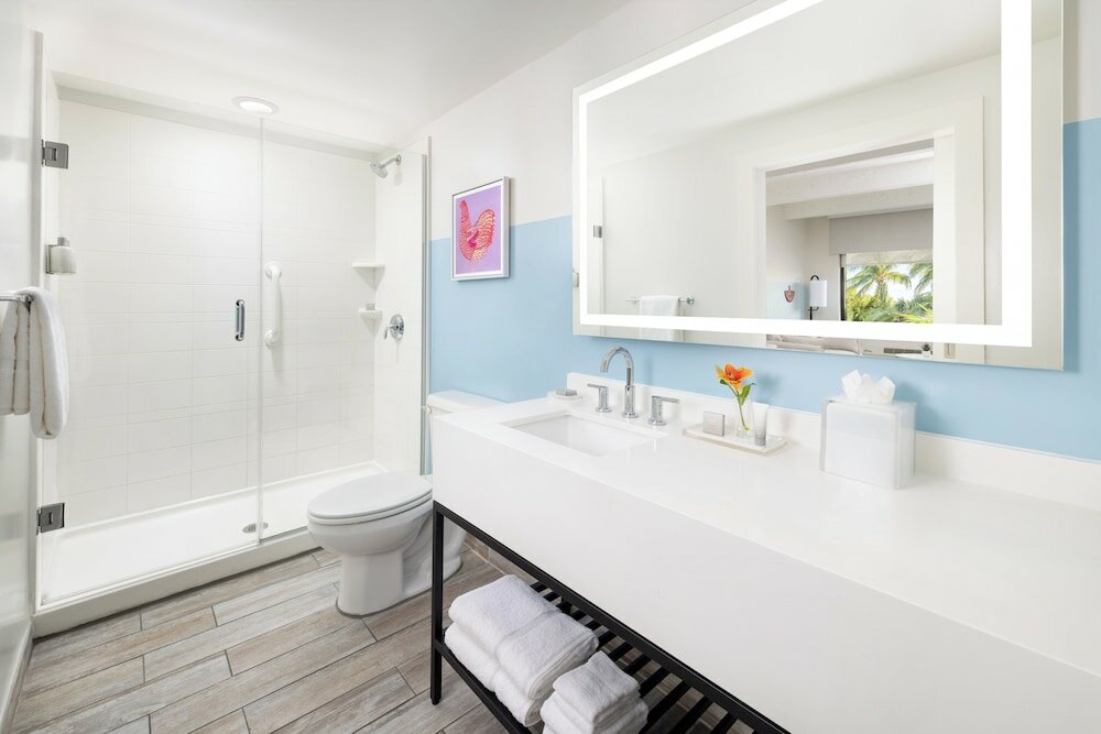 Фото The Gates Key West