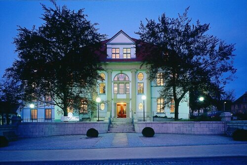 Внешний вид отеля Hotel Villa Heine в Халльберштадте, фото 1