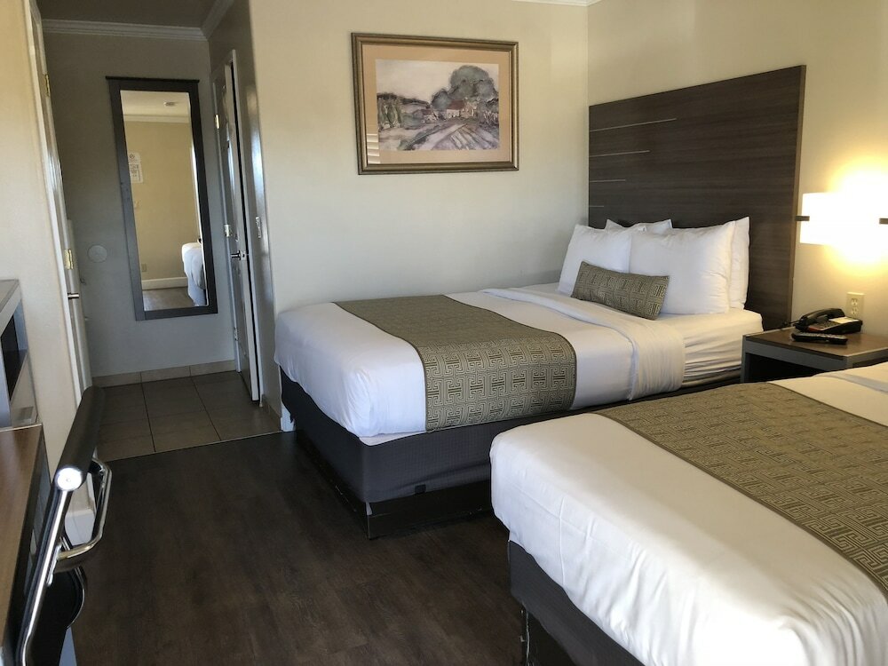 Фото El Castell Motel