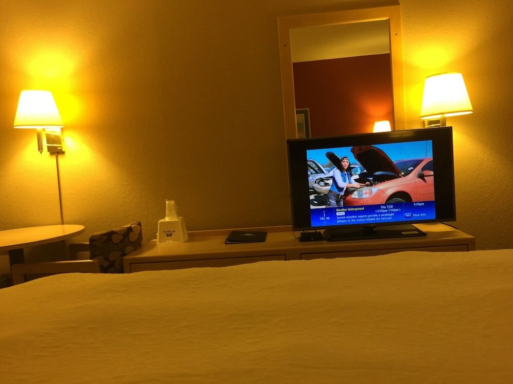 Фото Americas Best Value Inn Garden City