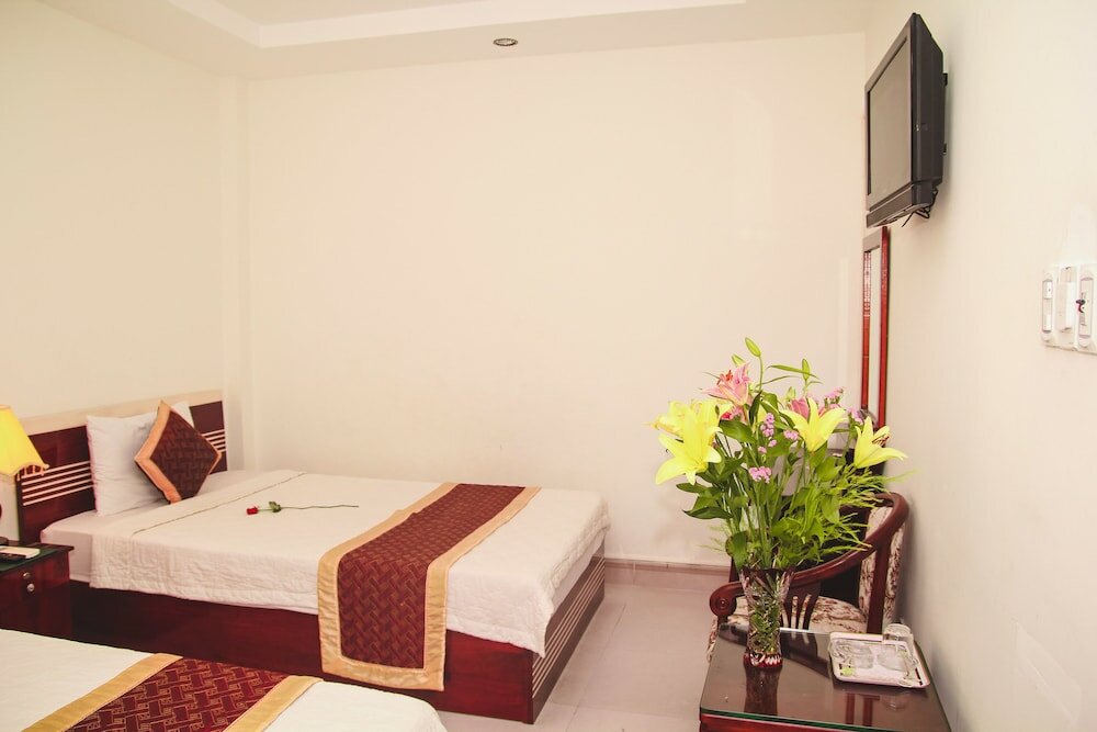 Фото Vivyanne Hotel