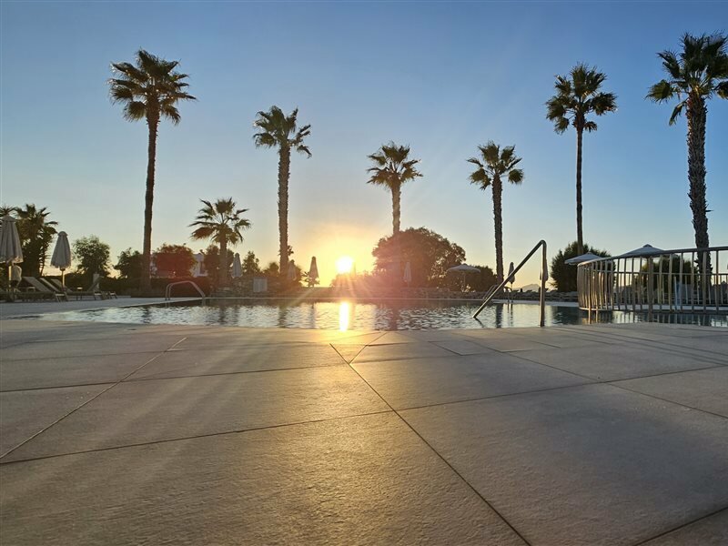 Фото Irina Beach Hotel