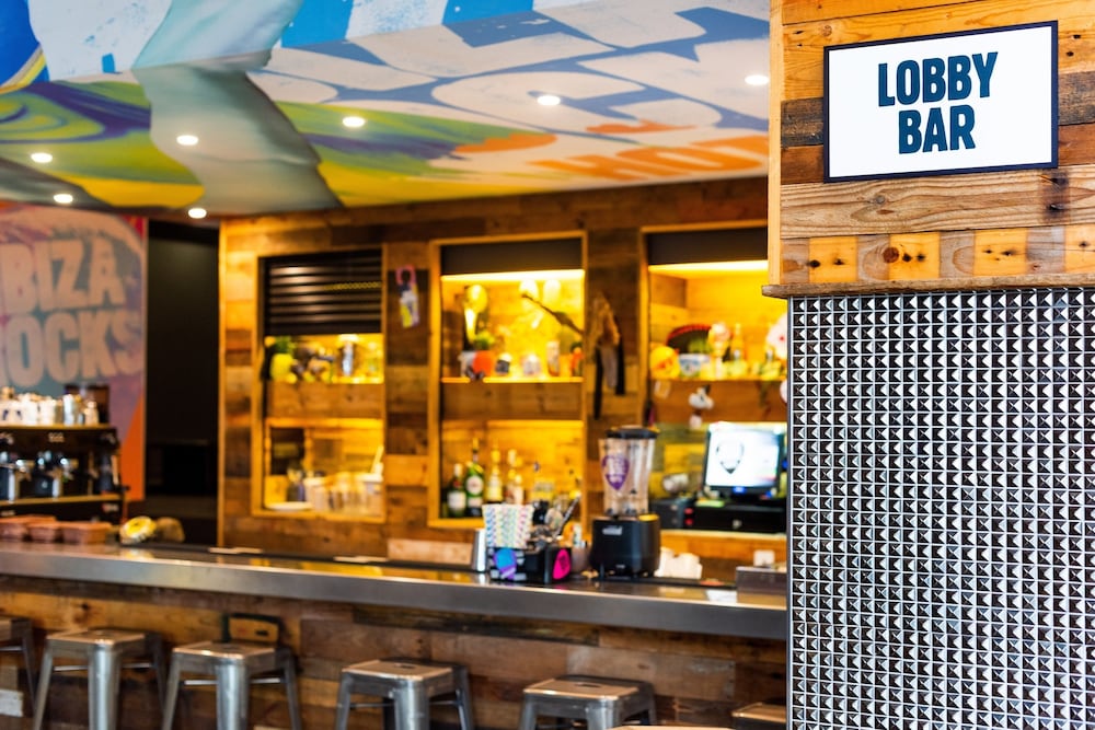 Фото Ibiza Rocks Hotel