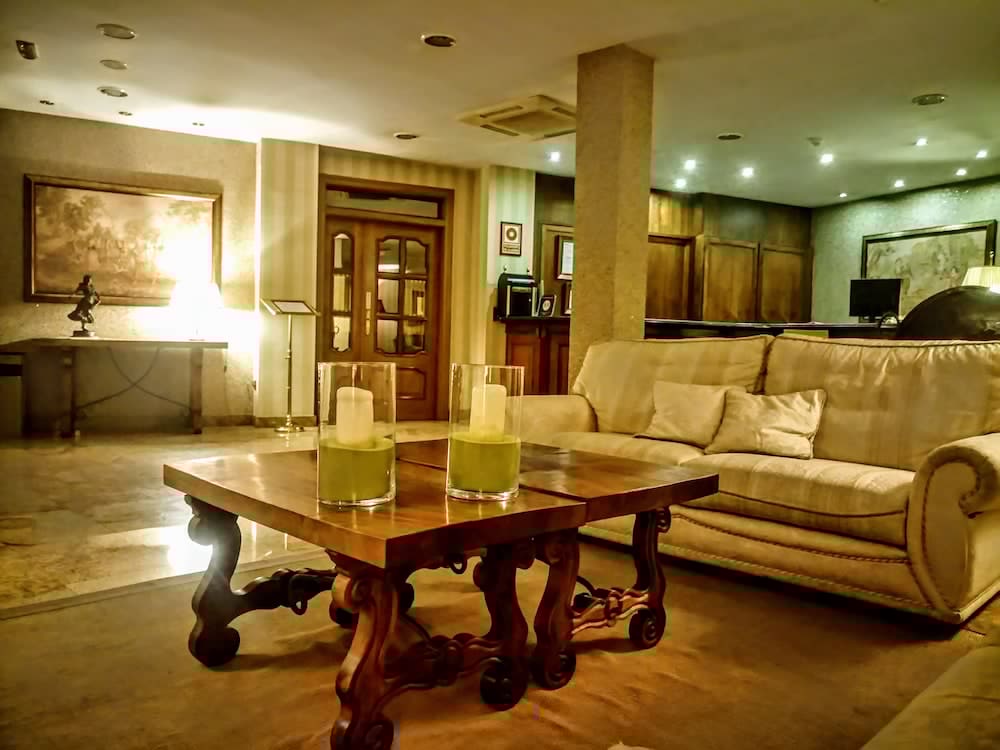 Фото Hotel Puente Romano de Salamanca