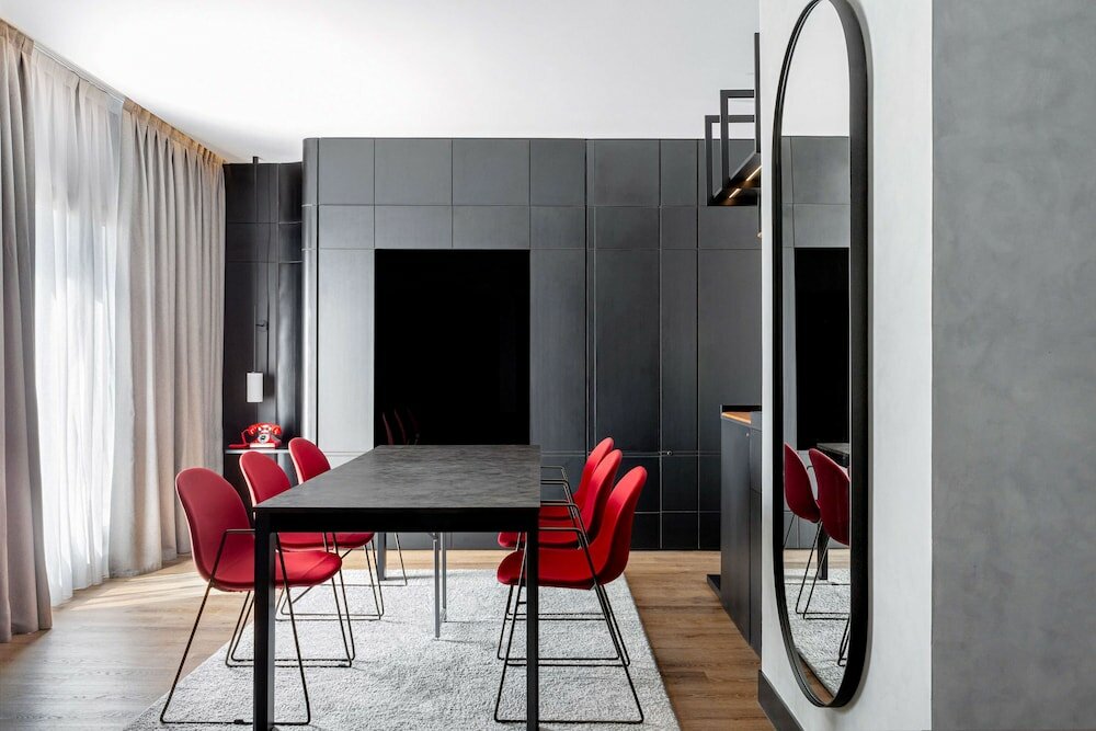 Фото Radisson Red Madrid