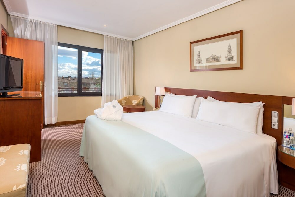Фото Hotel Madrid Alameda Aeropuerto Affiliated by Melia