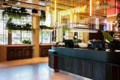 Гостиница Comfort Hotel Helsinki Airport в Вантаа
