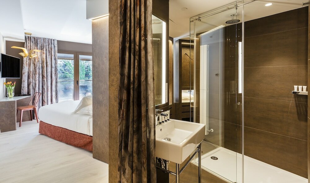 Фото Отель Axel San Sebastián - Adults Only