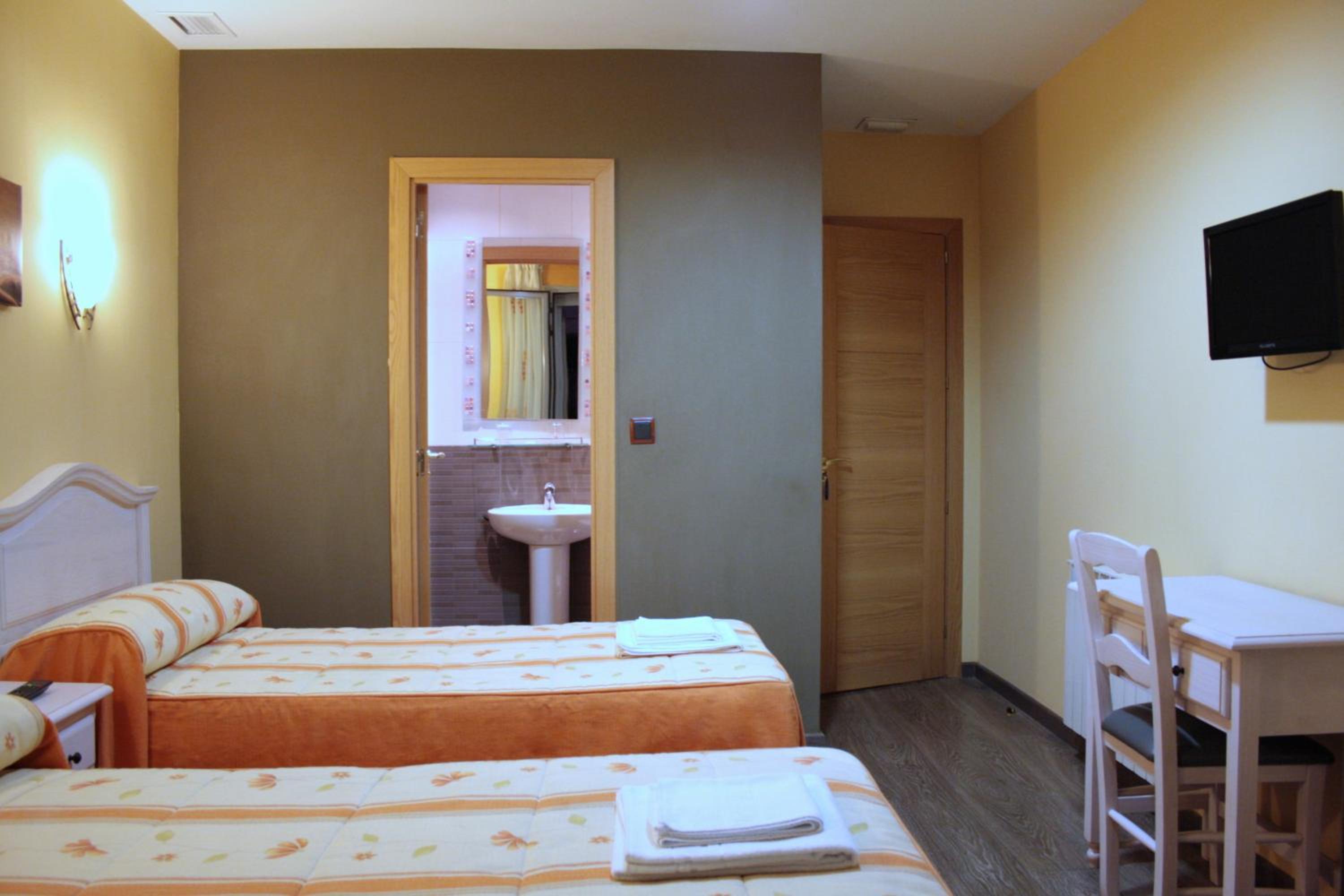 Фото Hostal Regio