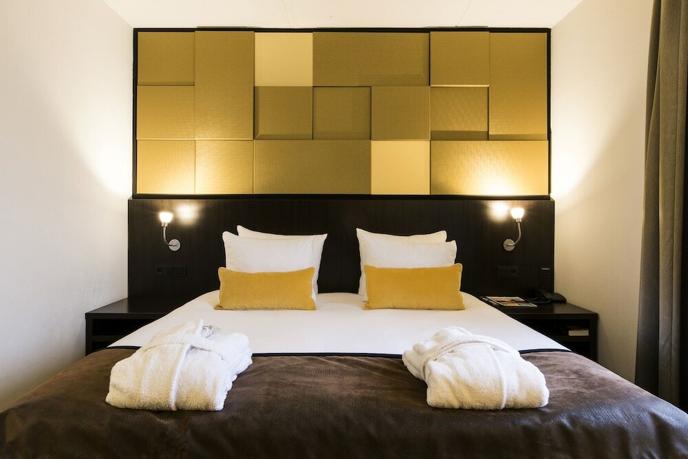 Фото Oranje Hotel Leeuwarden