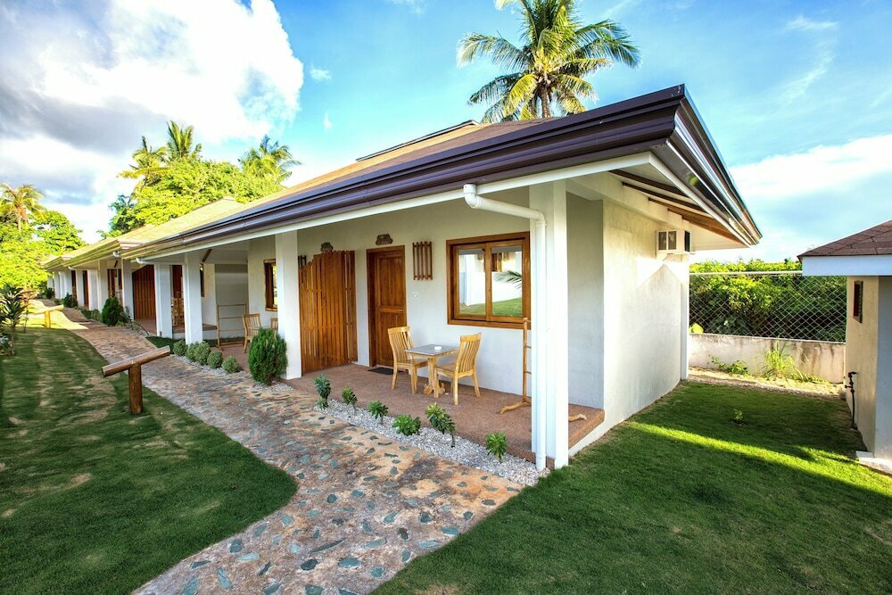 Hotel Salamangka Beach and Dive Resort, Province of Siquijor, photo