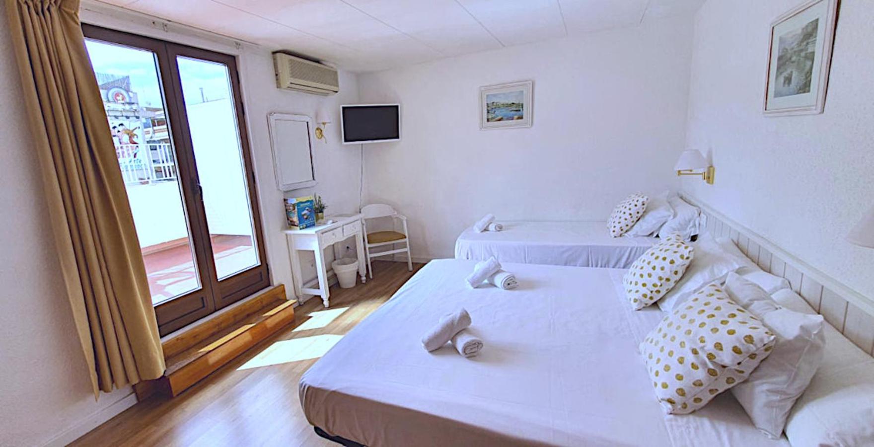 Фото Hotel Mireia