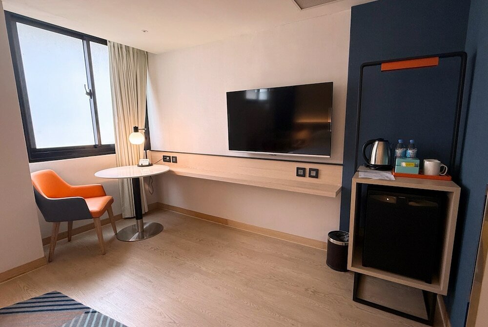 Фото New Continental