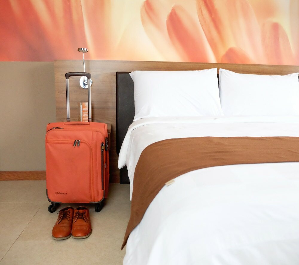 Фото Midtown Hotel