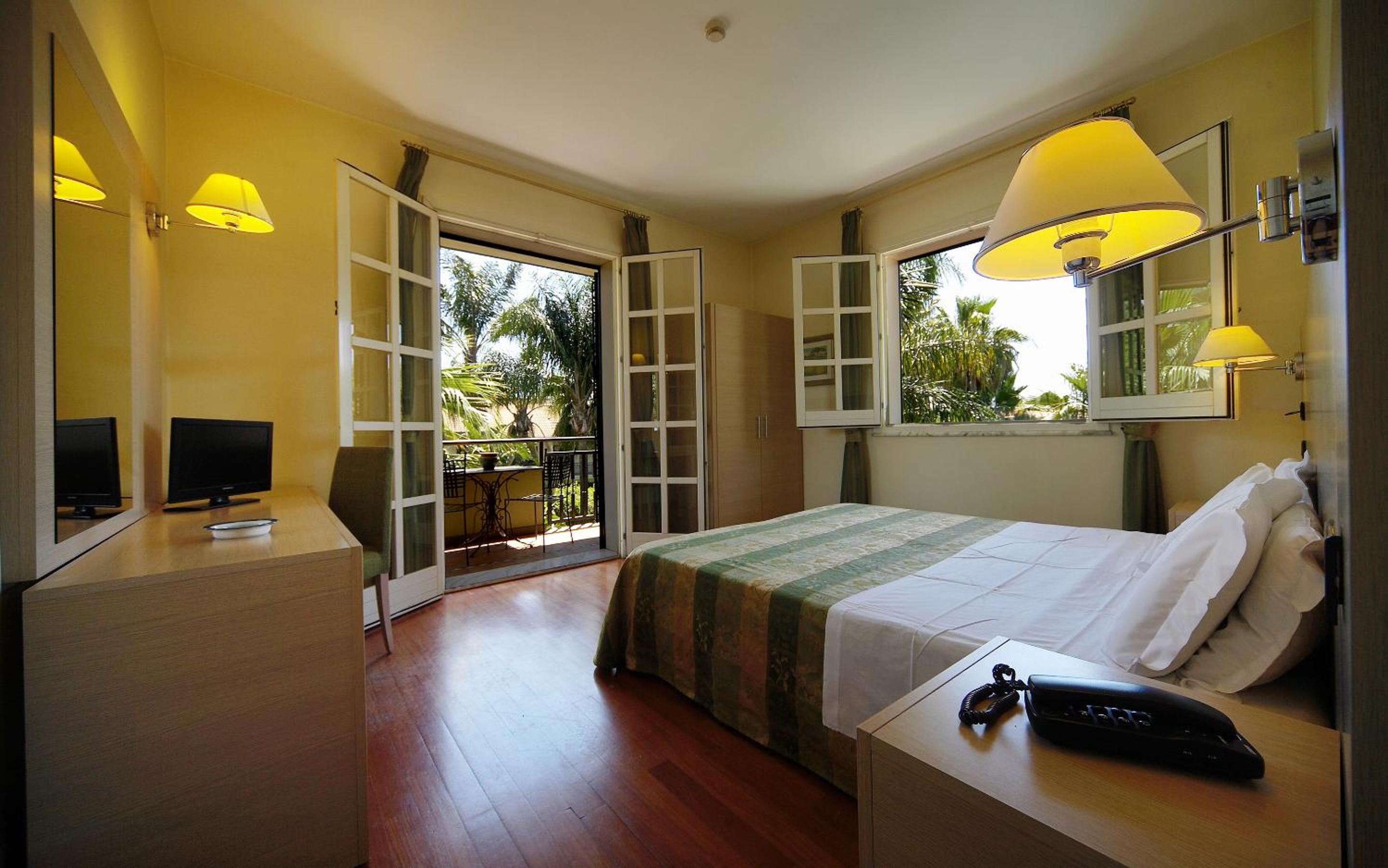 Фото Hotel Borgo Verde