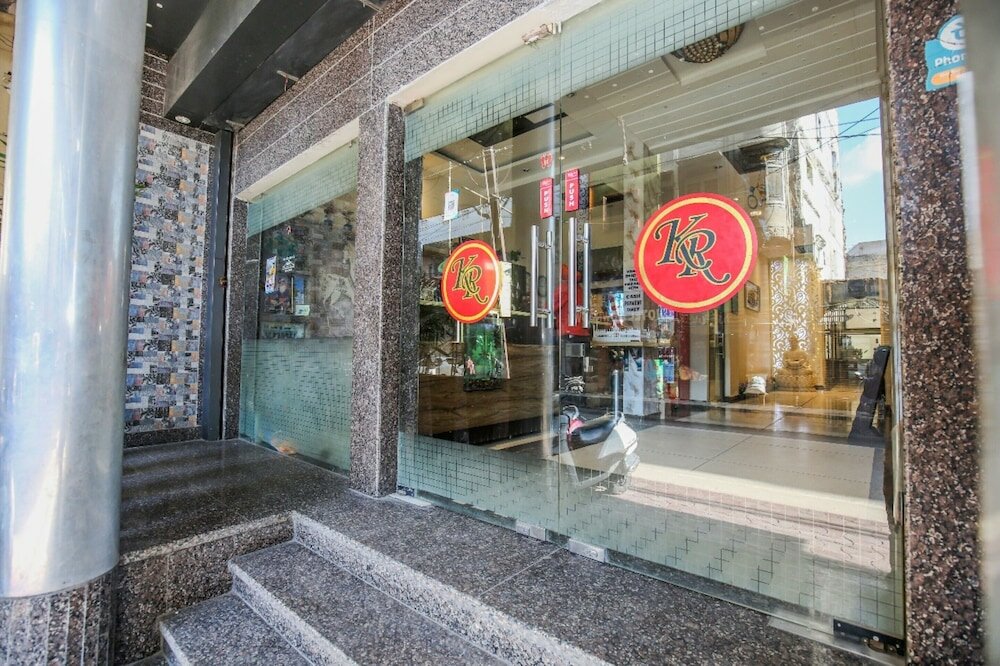 Фото Hotel Karan Residency