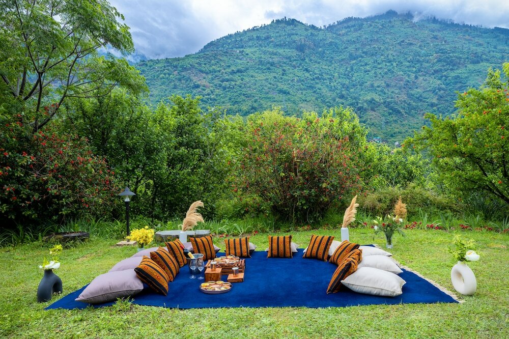 Фото Amã Stays & Trails Ramgarh Heritage Villa, Manali