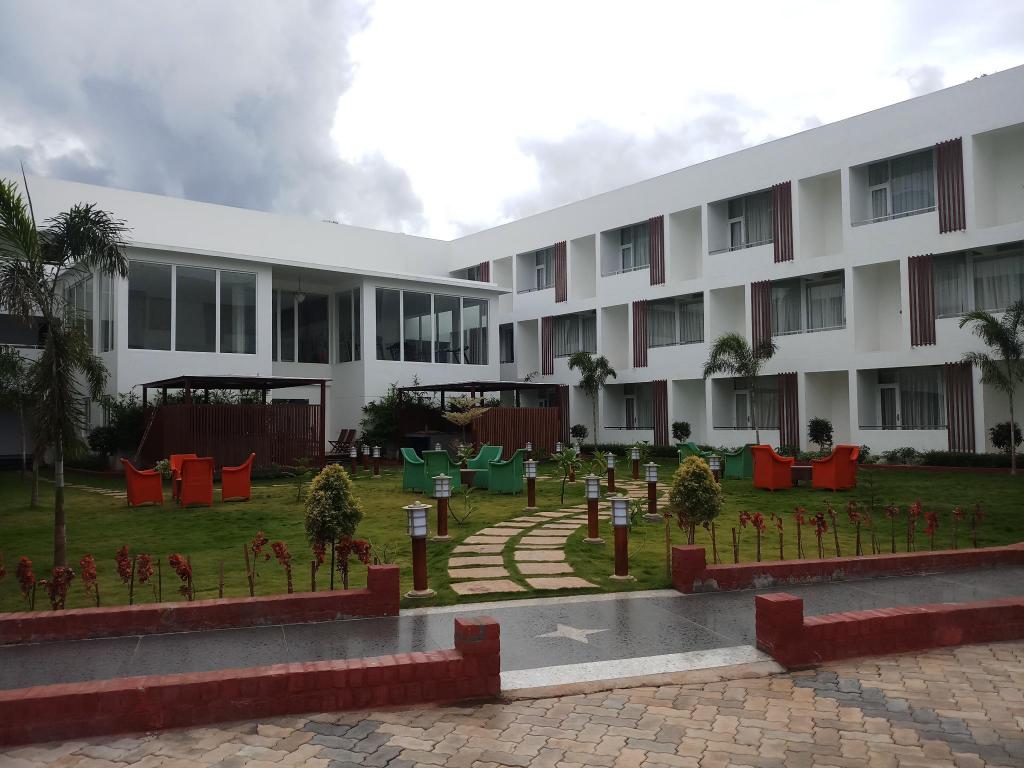 Фото отеля 5