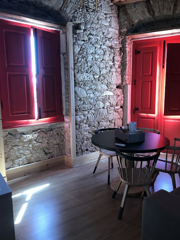 Фото Casa da Sé Cathedral Suites