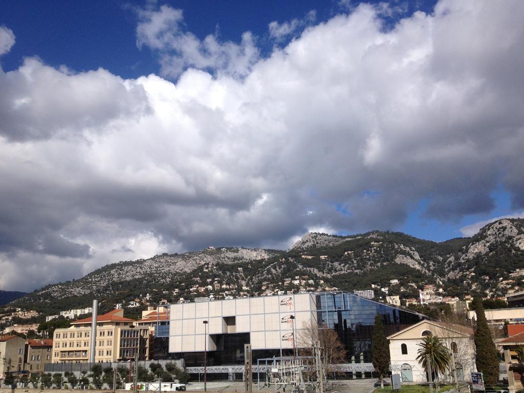 Фото Au Nouvel Hotel