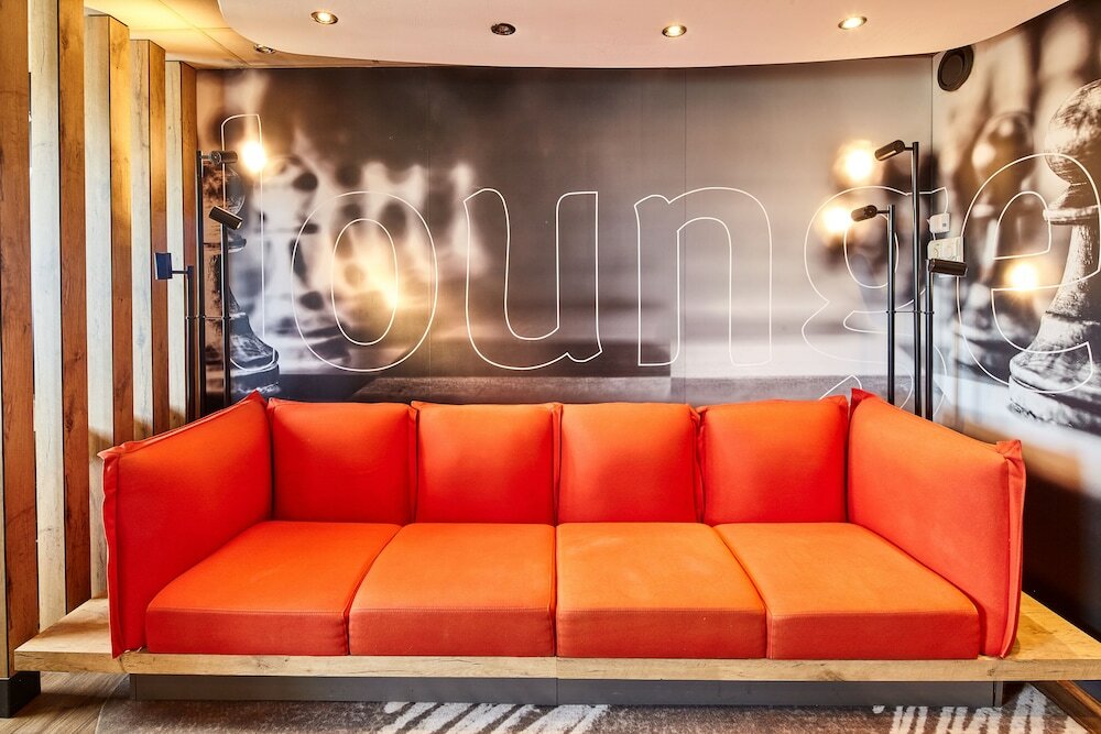 Фото B&b Hotel Versailles Le Chesnay