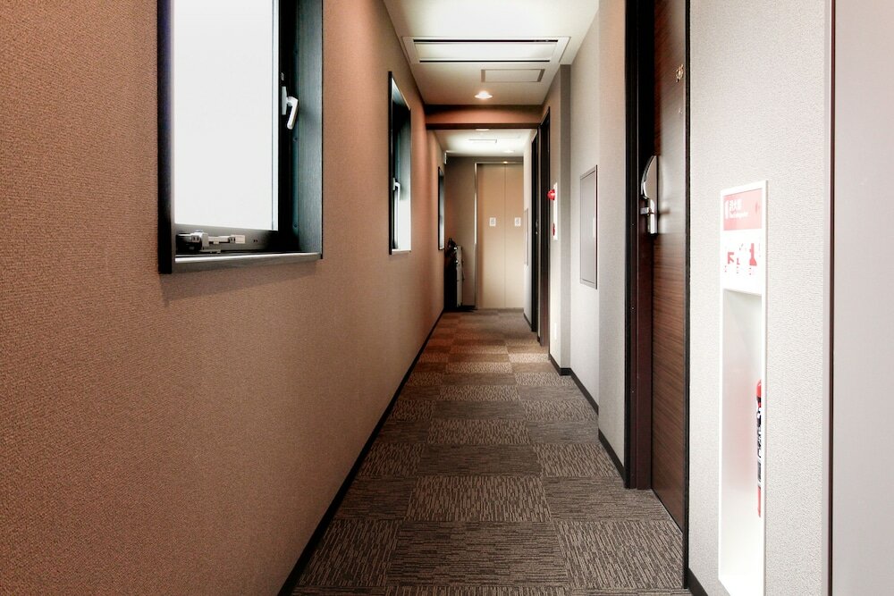 Фото Hotel LiVEMAX Umeda Douyama