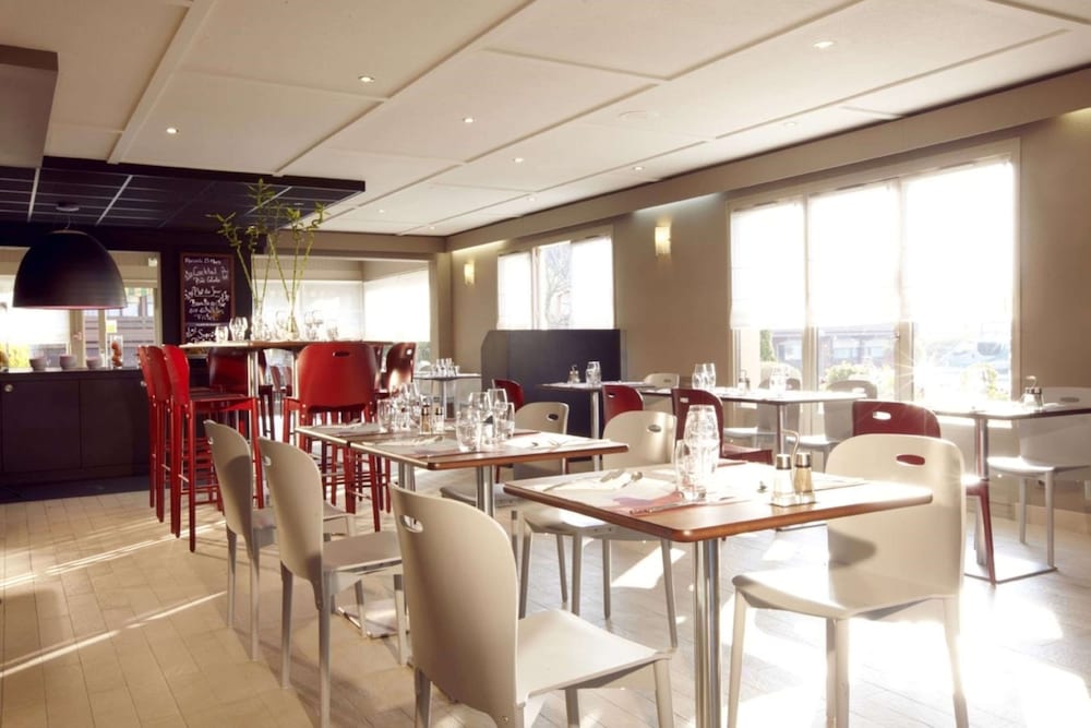 Фото Kyriad Chalons EN Champagne - Saint Martin