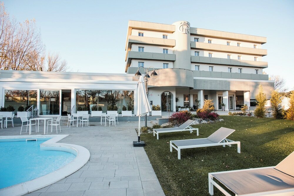 Фото Hotel Garden