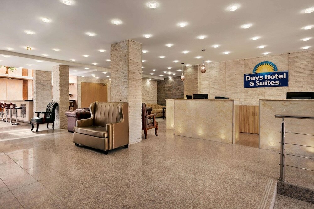 Фото Days Hotel and Suites by Wyndham Dakar