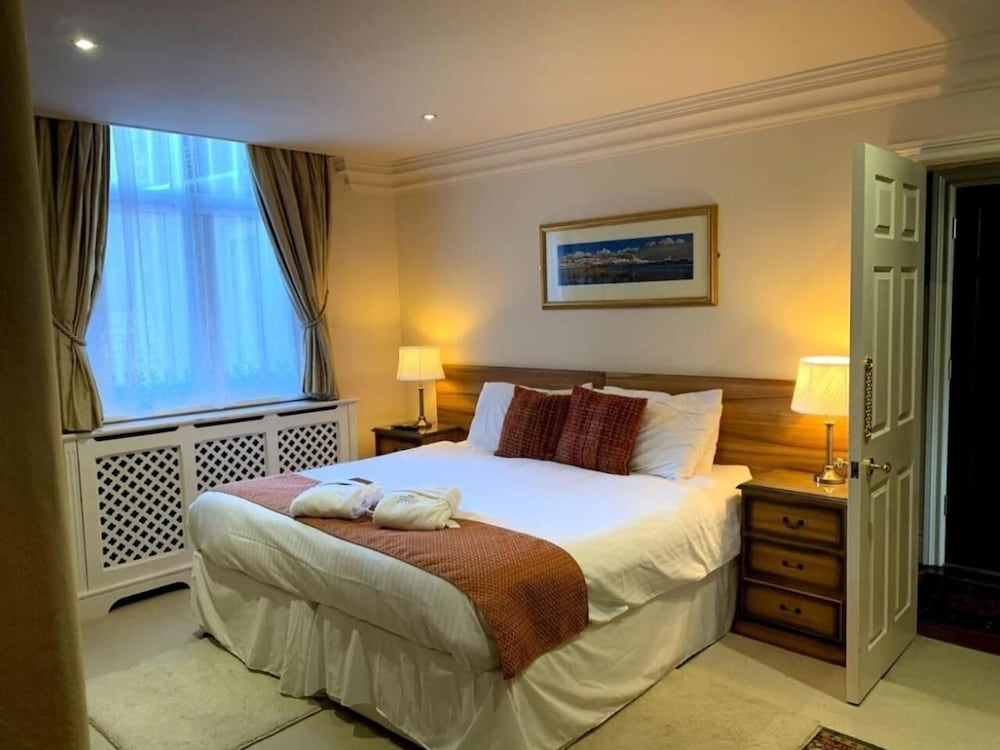 Фото Mansion House