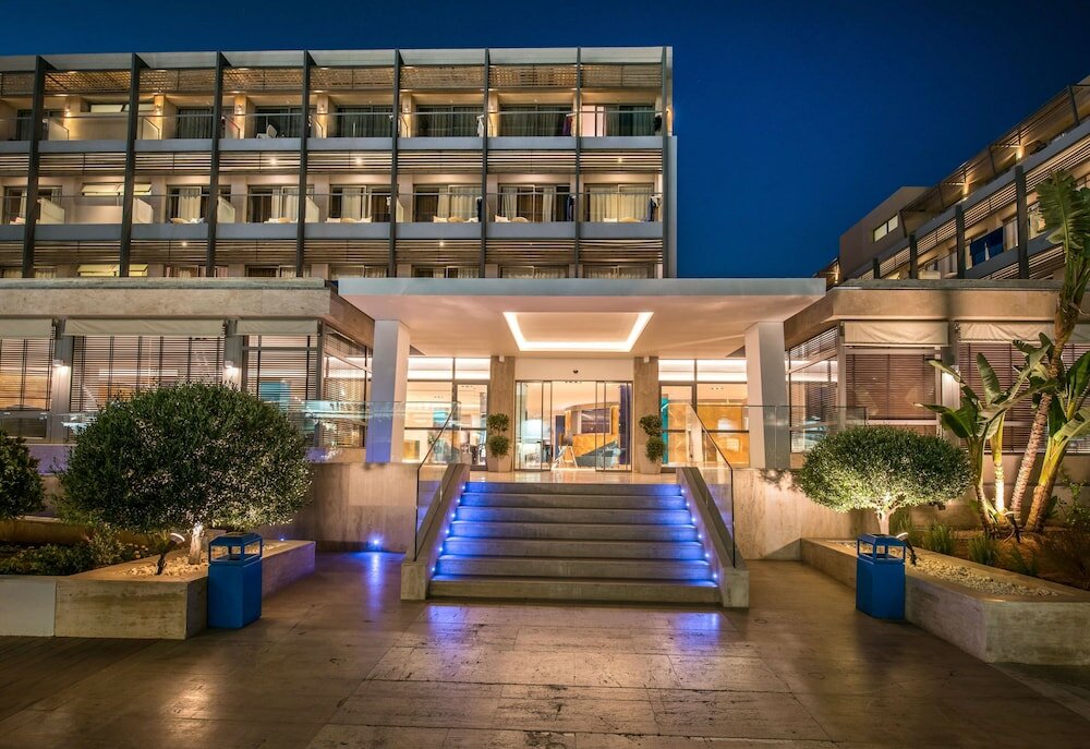 Фото I Resort Beach Hotel & SPA