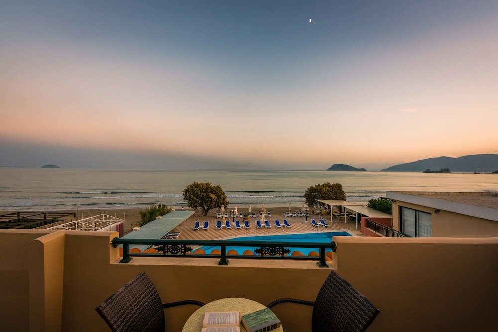 Фото Mediterranean Beach Resort