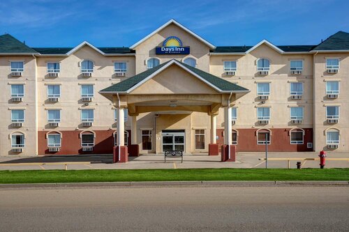 Гостиница Days Inn by Wyndham Dawson Creek в Досон-Крик