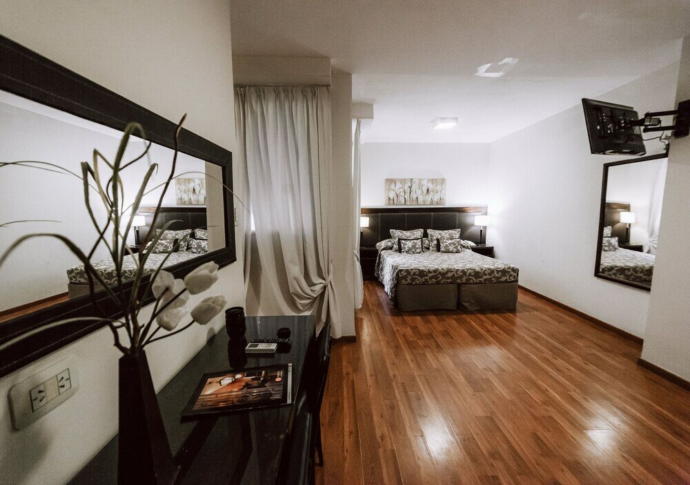 Фото Hotel Carlos V