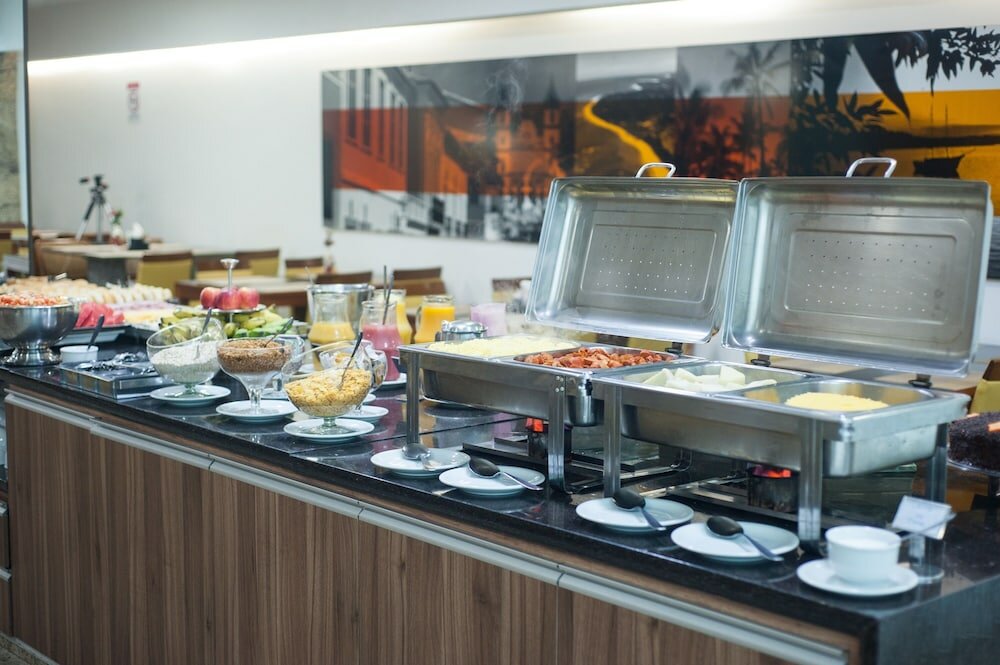 Фото Golden Park Hotel