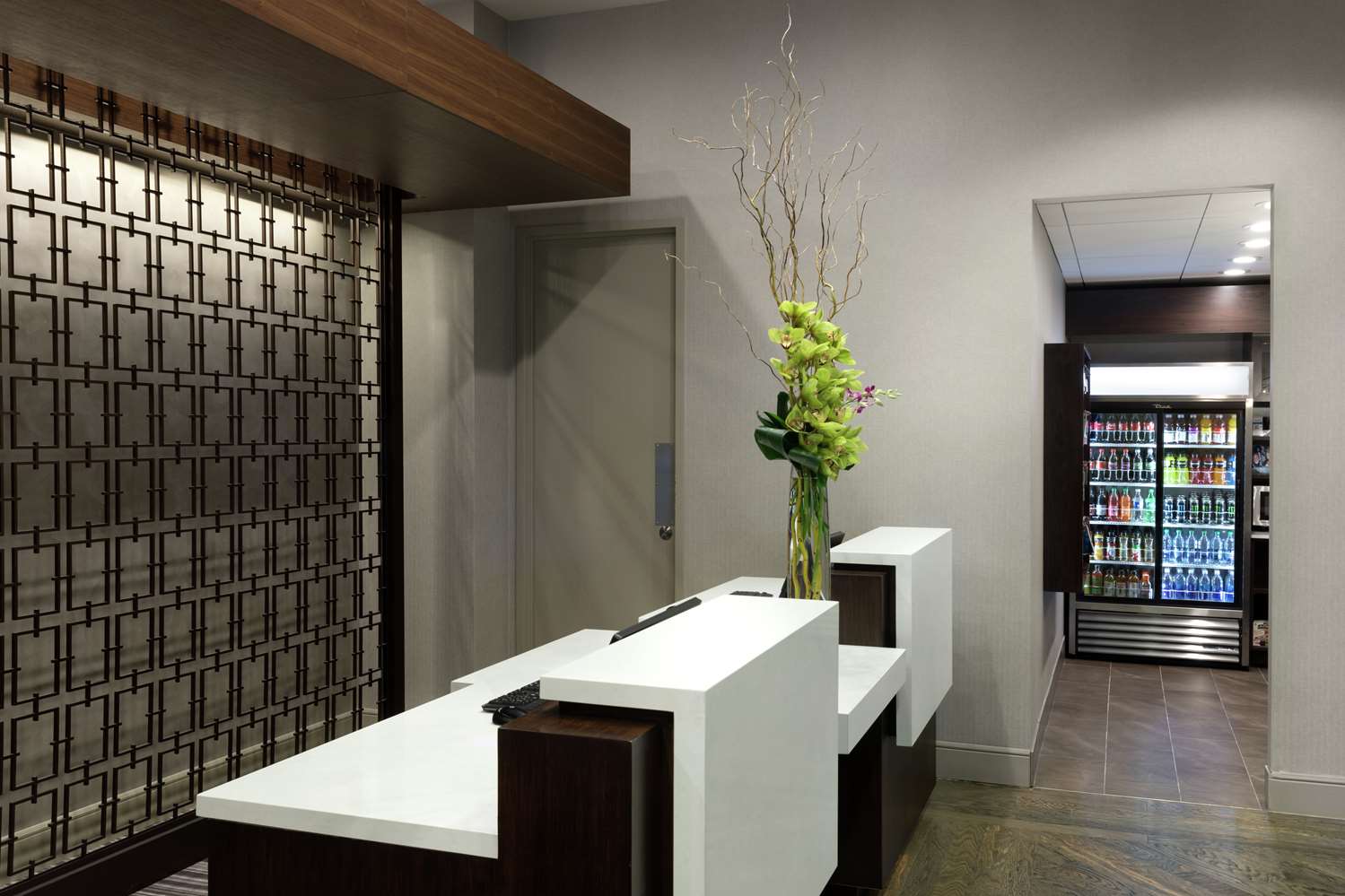 Фото Doubletree by Hilton Dallas - Campbell Centre