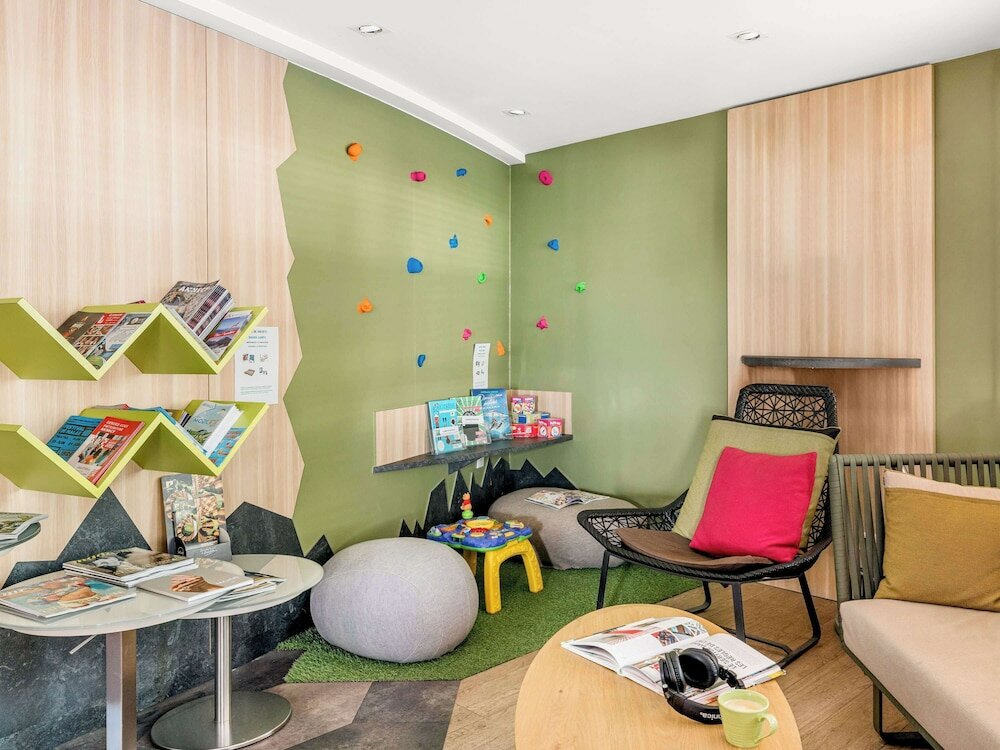 Фото Ibis Styles Annecy Centre Gare