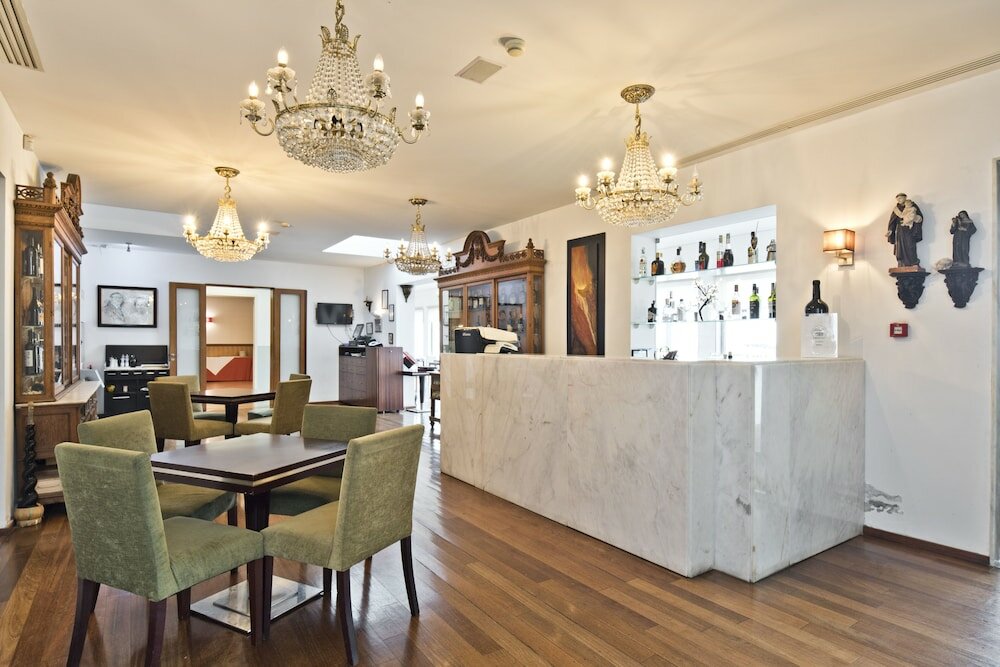 Фото Golden Tulip Porto Gaia Hotel & SPA