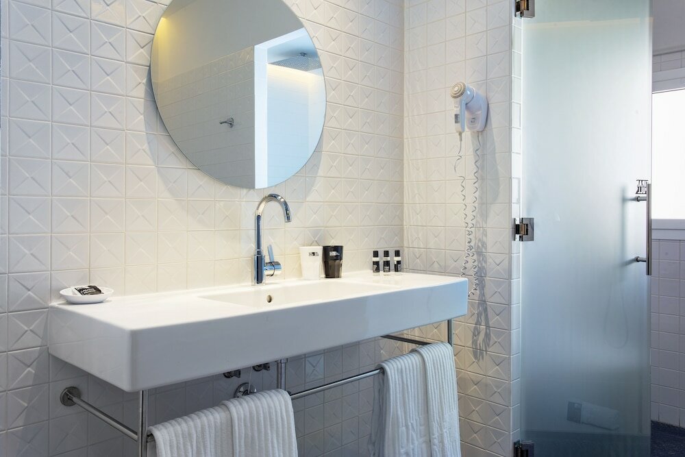 Фото One Shot Prado 23