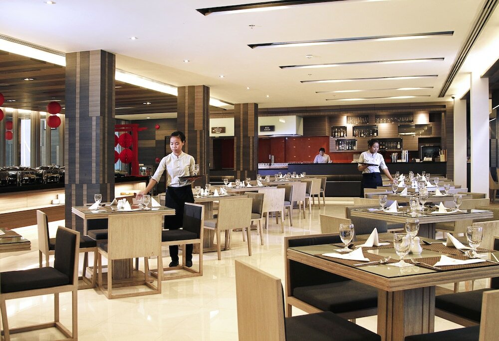 Фото Classic Kameo Hotel & Serviced Apartments, Ayutthaya