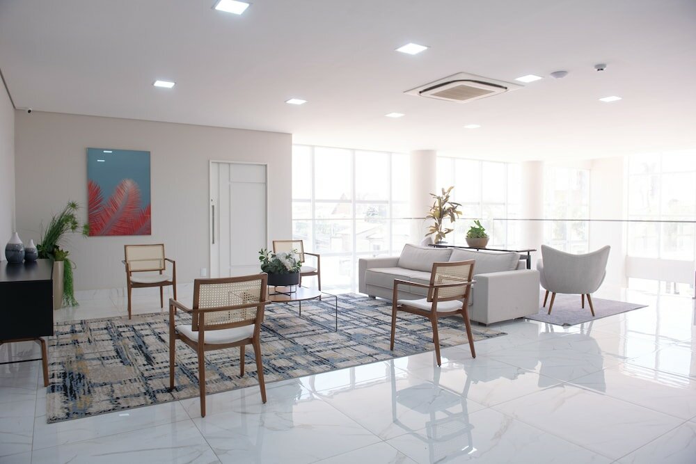 Фото Bristol Infinity Hotel